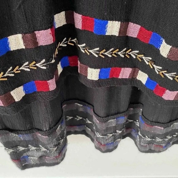 Anthropologie Chloe Oliver Marrakesh 
BLACK EMBROIDERED BEADED SWING BLOUSE NWOT - Picture 9 of 14